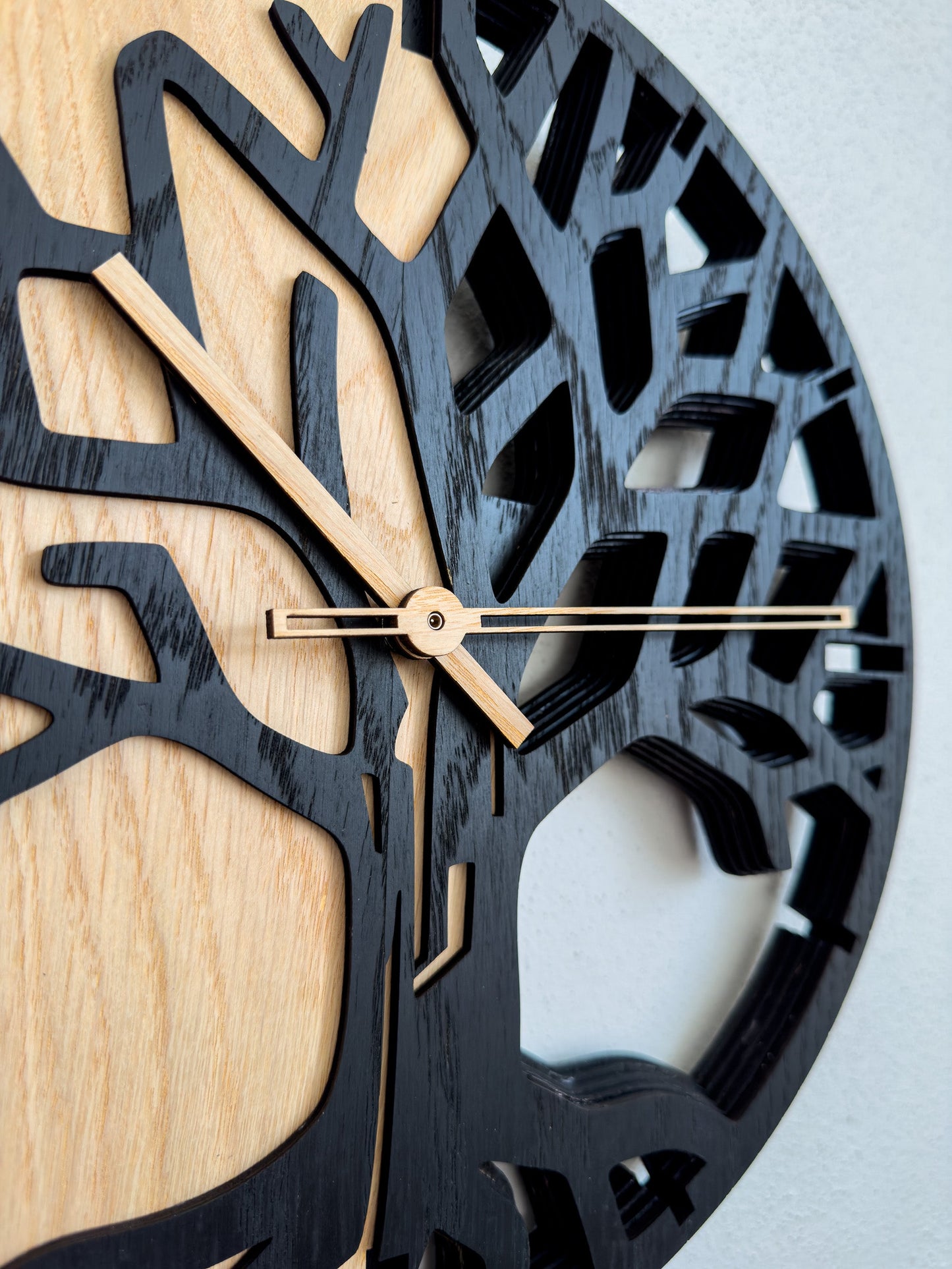 Tree of Life – 3D Oak Wood Wall Clock (T-Tatra)