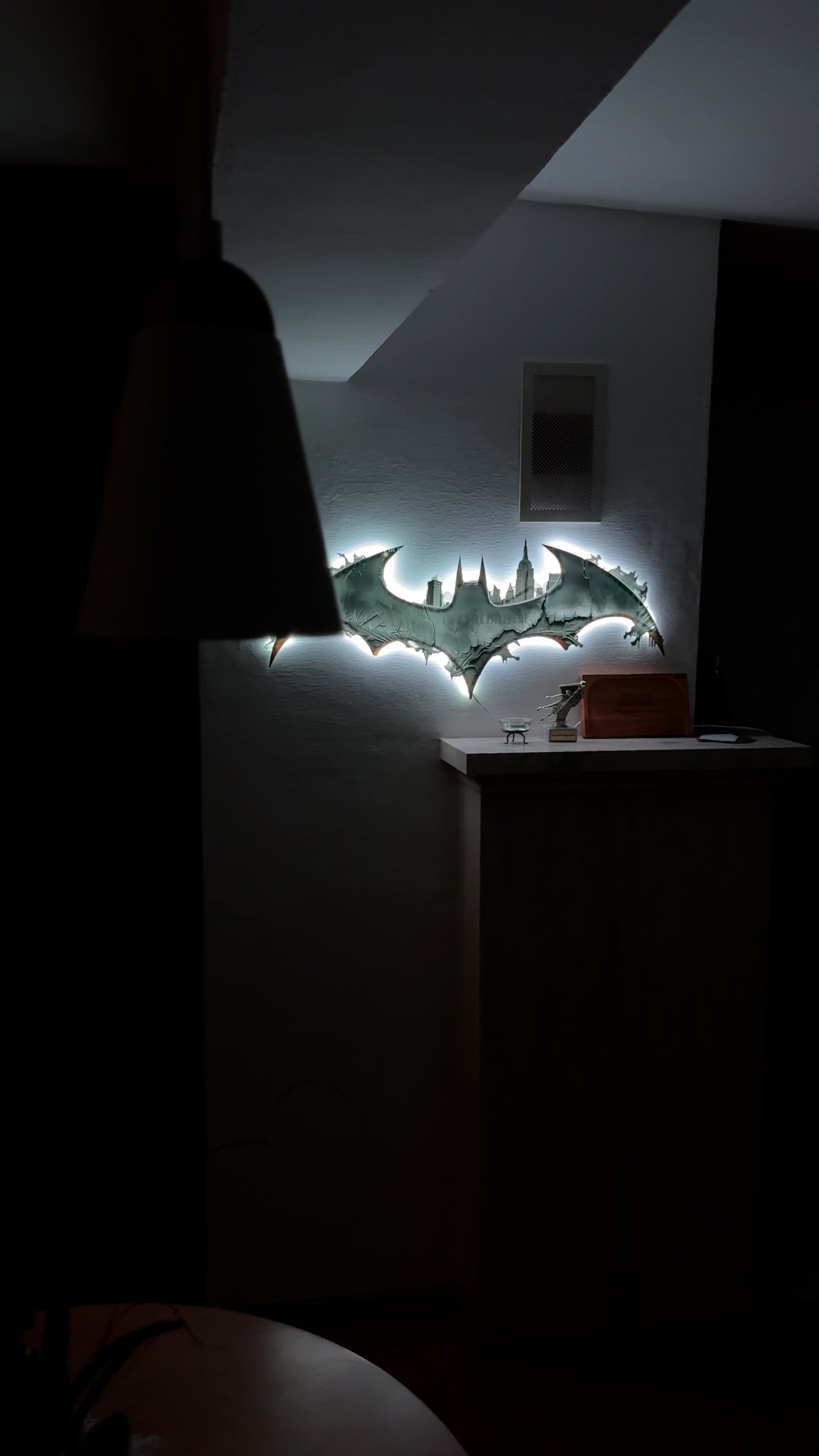 Luminous Poster Batman Rises