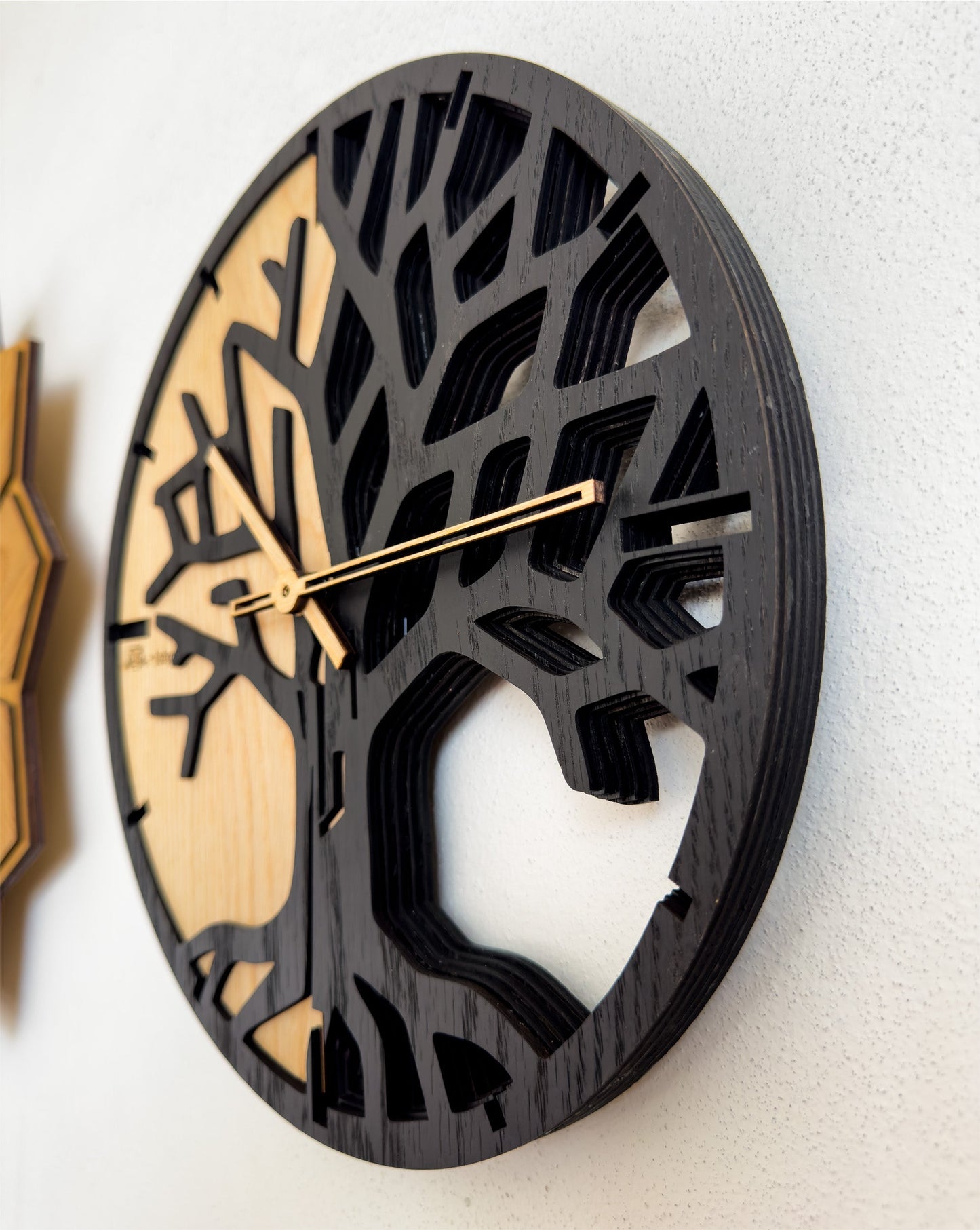 Tree of Life – 3D Oak Wood Wall Clock (T-Tatra)