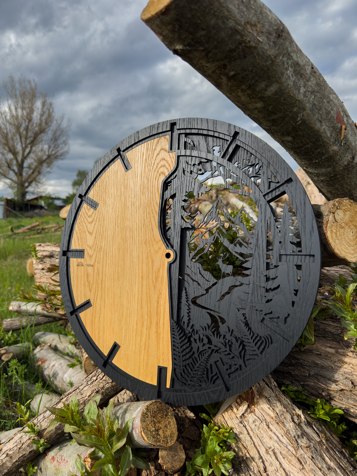 Mountain – 3D Oak Wood Wall Clock (T-Tatra)