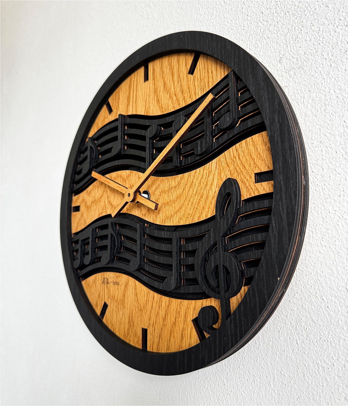 Musical Notes – 3D Oak Wood Wall Clock (T-Tatra)