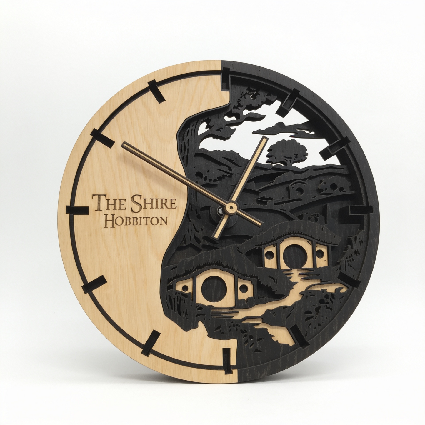 LOTR The Shire – 3D Oak Wood Wall Clock (T-Tatra)